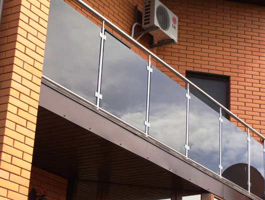 балконные ограждения со стеклом
